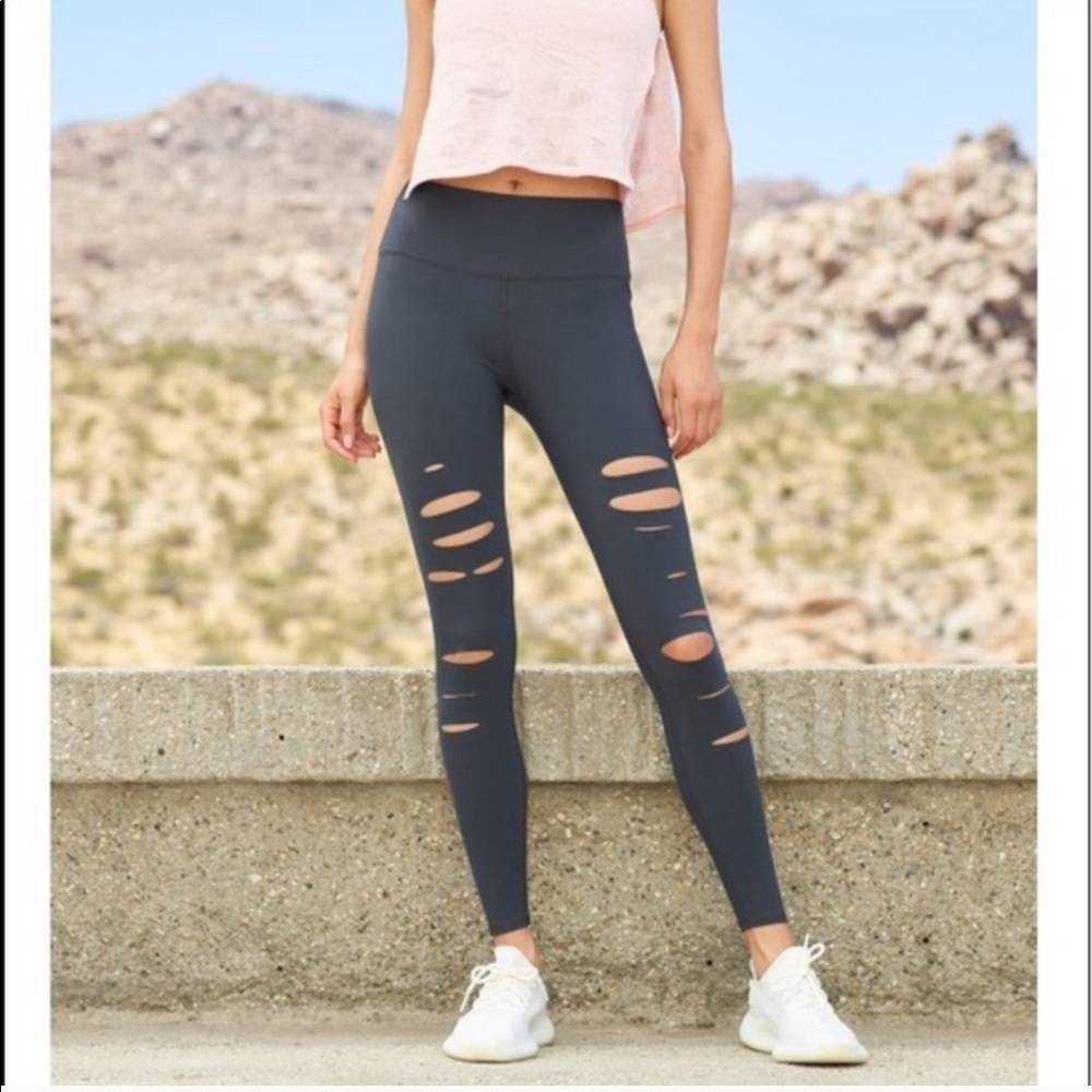 Alo Yoga High Rise Black Warrior Leggings XS